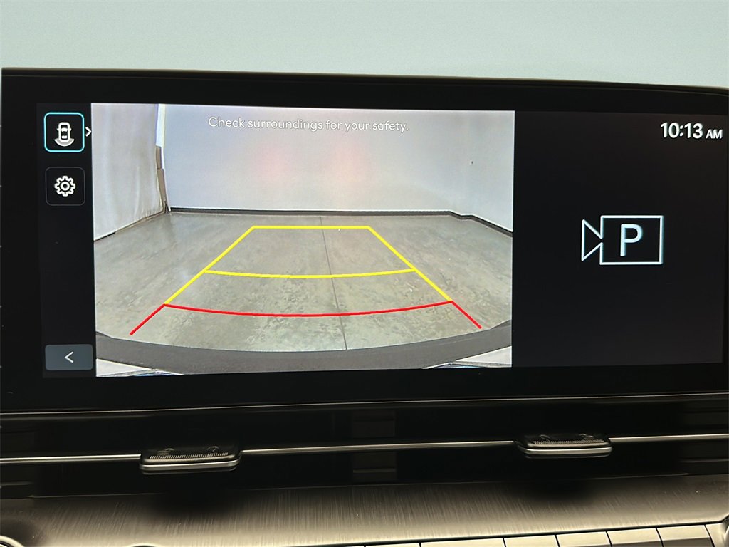 Certified 2025 Hyundai Kona SE image 24