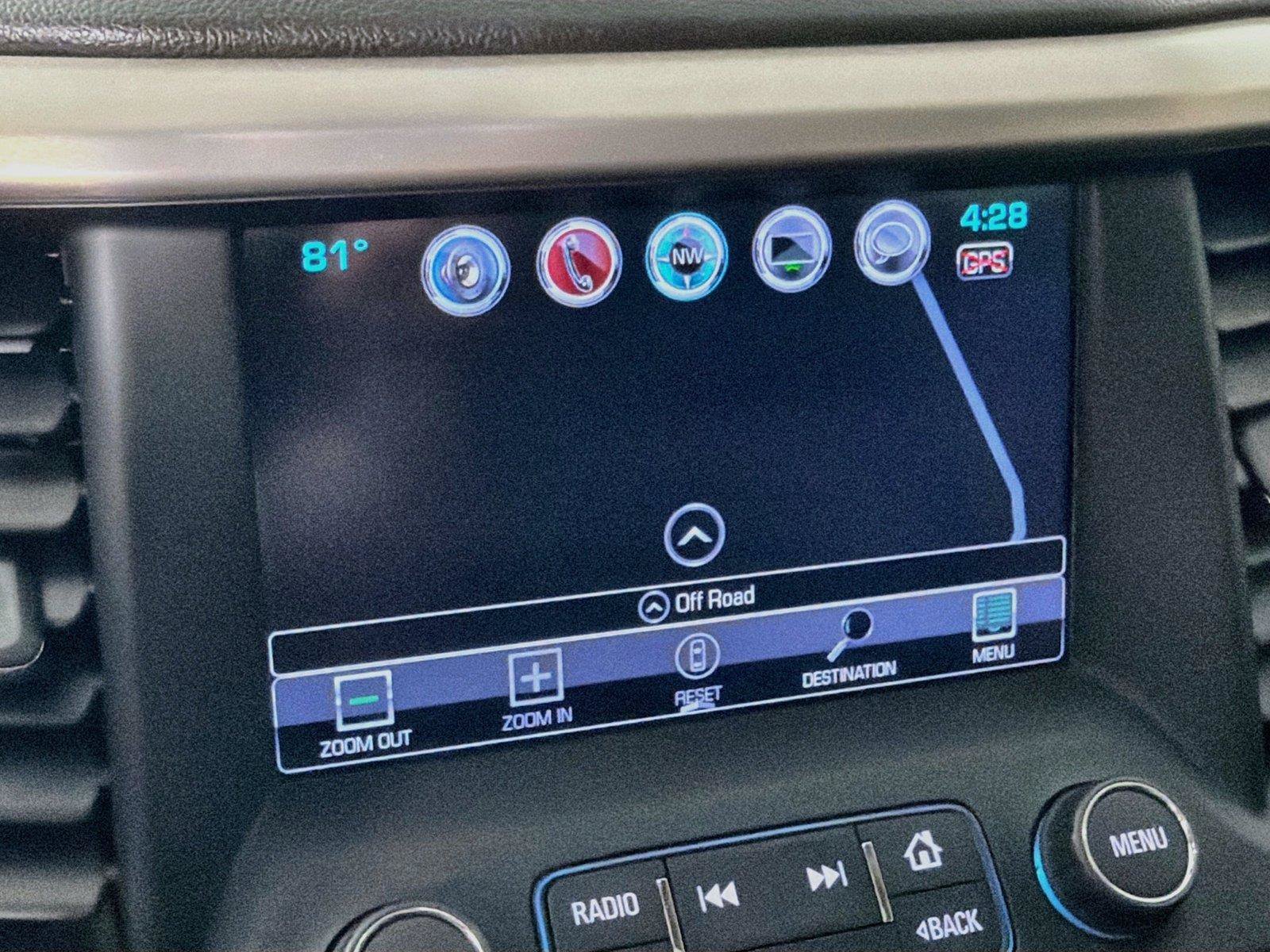 Used 2017 GMC Acadia Denali w/ Technology Package FWD image 20