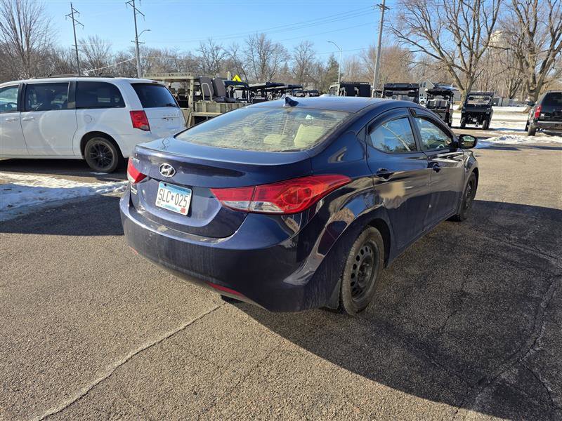 Used 2013 Hyundai Elantra GLS image 9