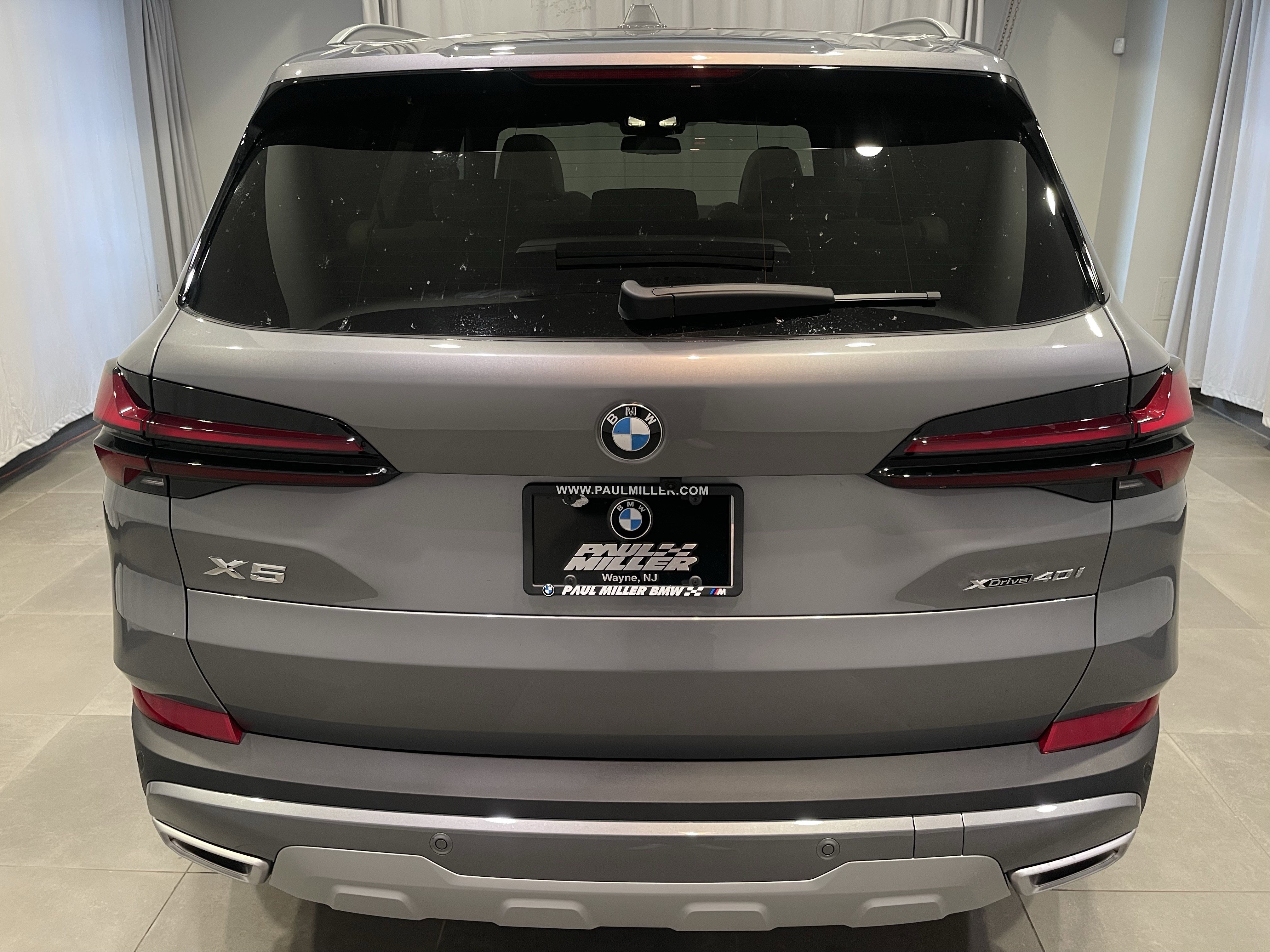 New 2026 BMW X5 xDrive40i w/ Premium Package AWD/4WD image 5