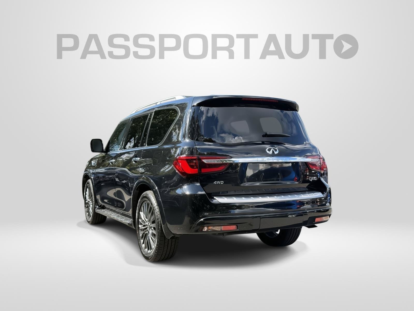 Used 2022 INFINITI QX80 Sensory w/ All-Season Package AWD/4WD image 4