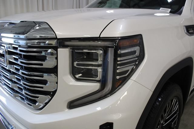 Used 2024 GMC Sierra 1500 Denali AWD/4WD image 34