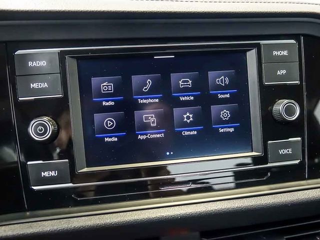 Used 2024 Volkswagen Jetta SE FWD image 21