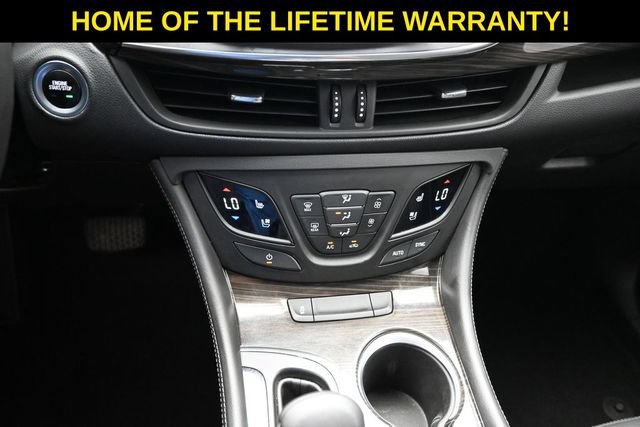 Used 2019 Buick Envision Premium w/ Driver Confidence Package AWD/4WD image 33
