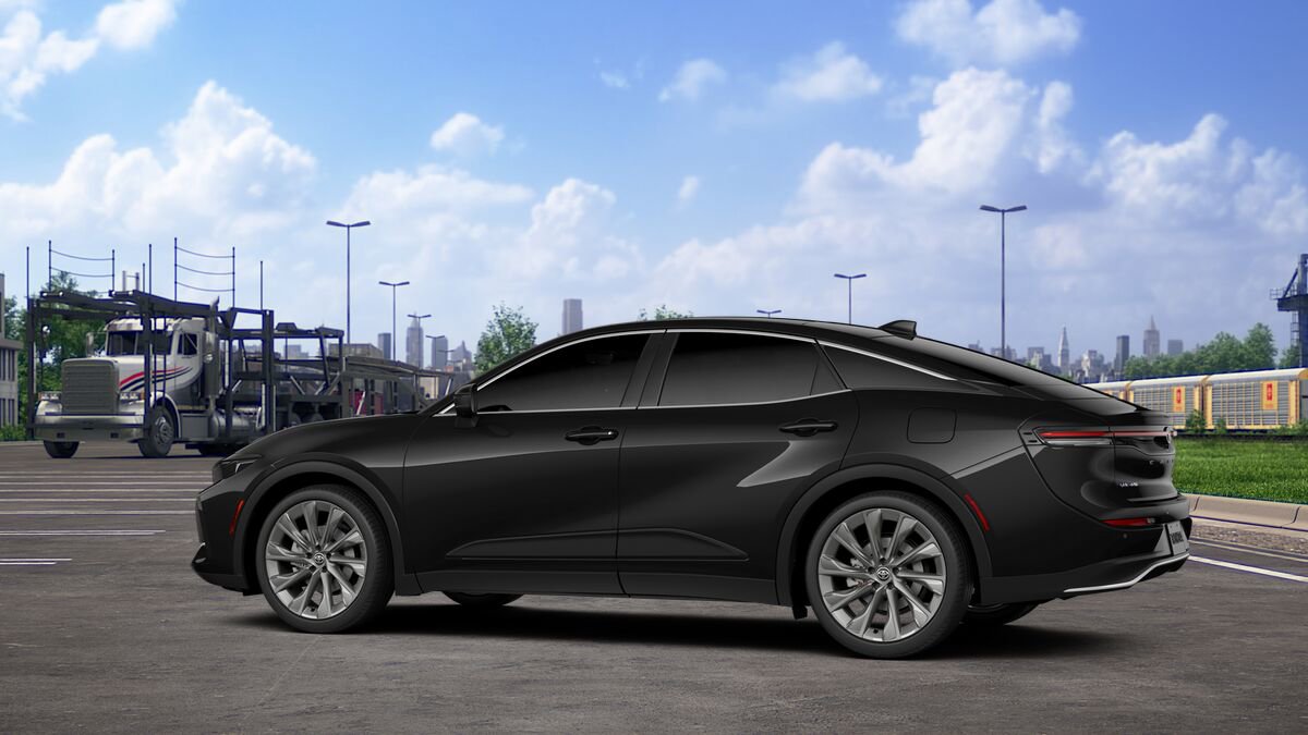 New 2026 Toyota Crown AWD/4WD image 5