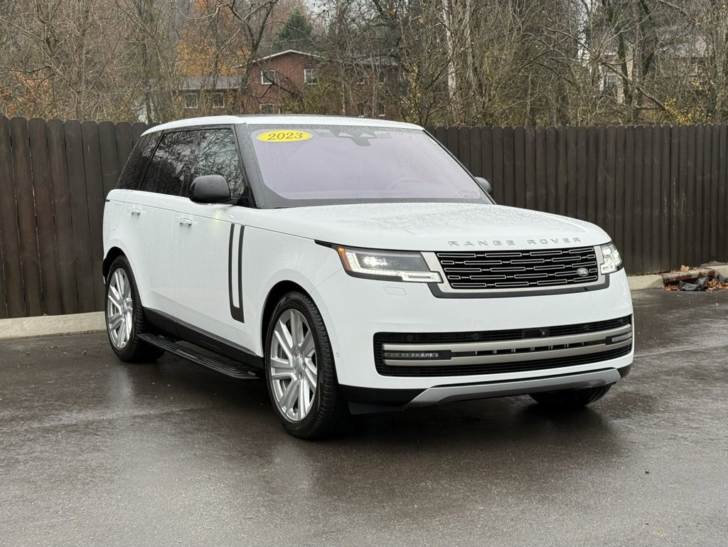 Certified 2023 Land Rover Range Rover SE image 8