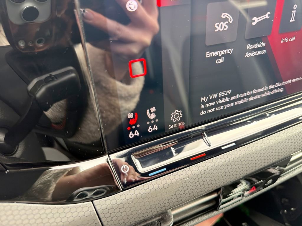 Used 2024 Volkswagen GTI Autobahn image 17