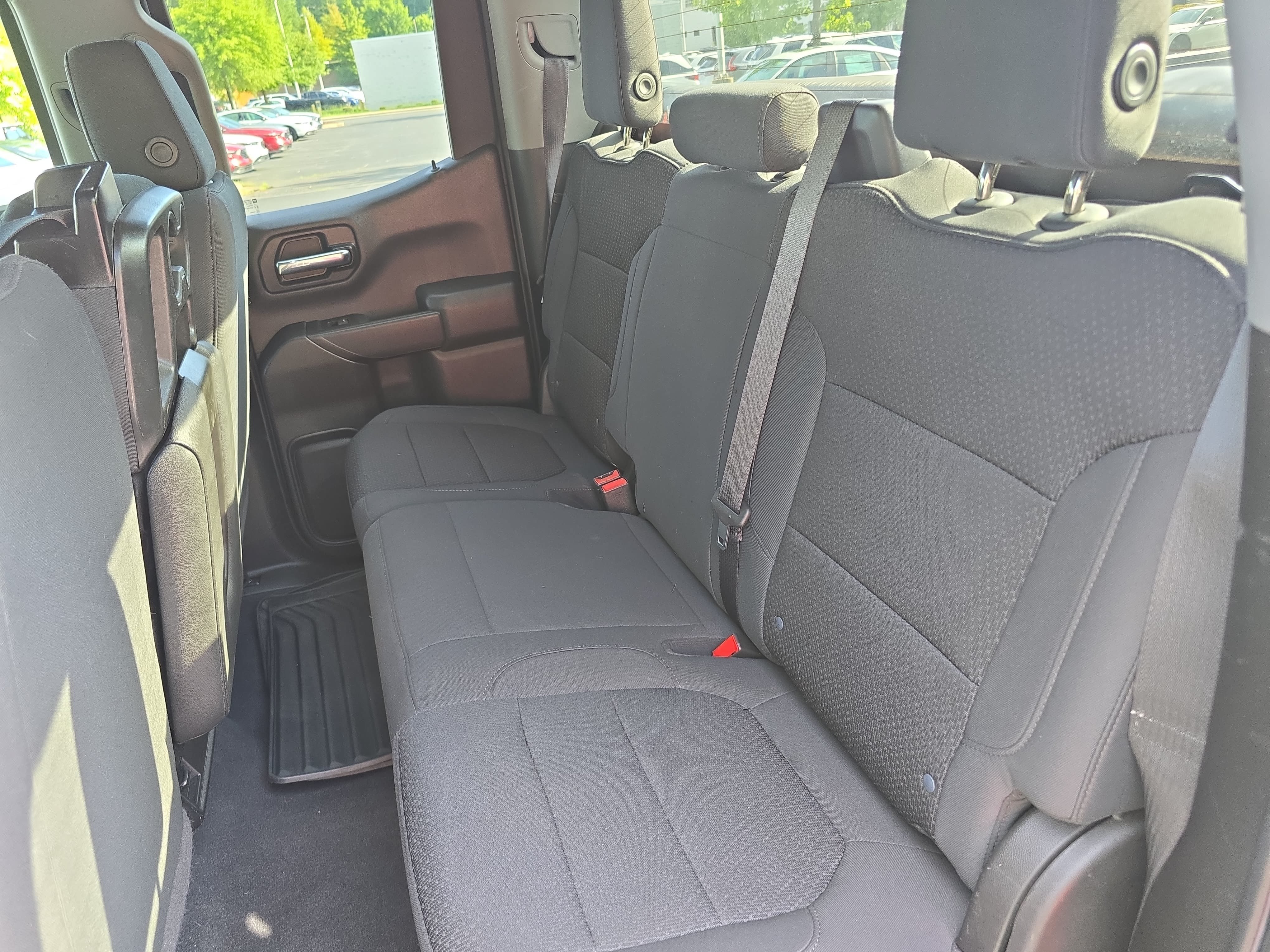 Used 2022 Chevrolet Silverado 1500 Custom AWD/4WD image 13
