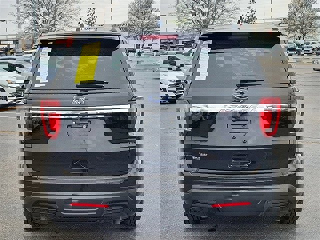 Used 2019 Ford Explorer FWD image 11