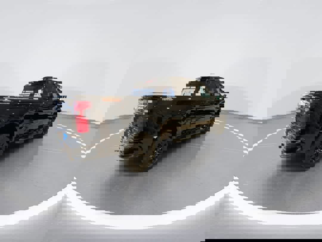 Used 2022 Chevrolet Silverado 1500 LT Trail Boss w/ Bed Protection Package image 8