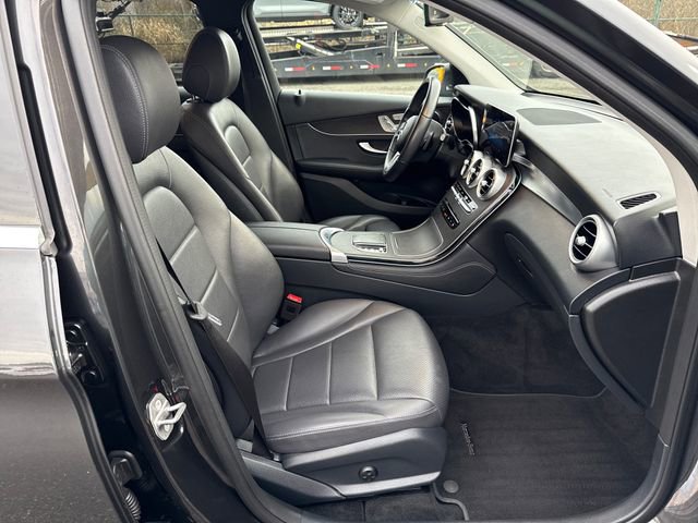 Used 2021 Mercedes-Benz GLC 300 image 13