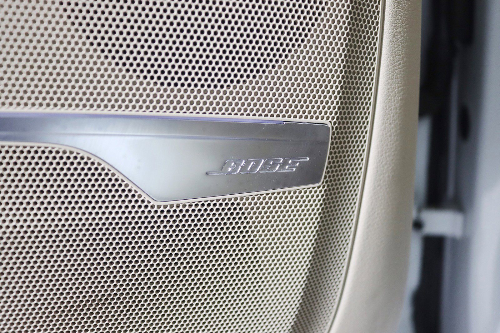 Used 2017 Audi Q7 3.0T Prestige image 37