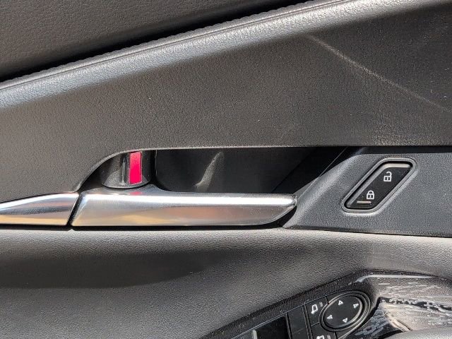 Used 2025 MAZDA CX-30 AWD 2.5 S w/ Preferred Package image 22