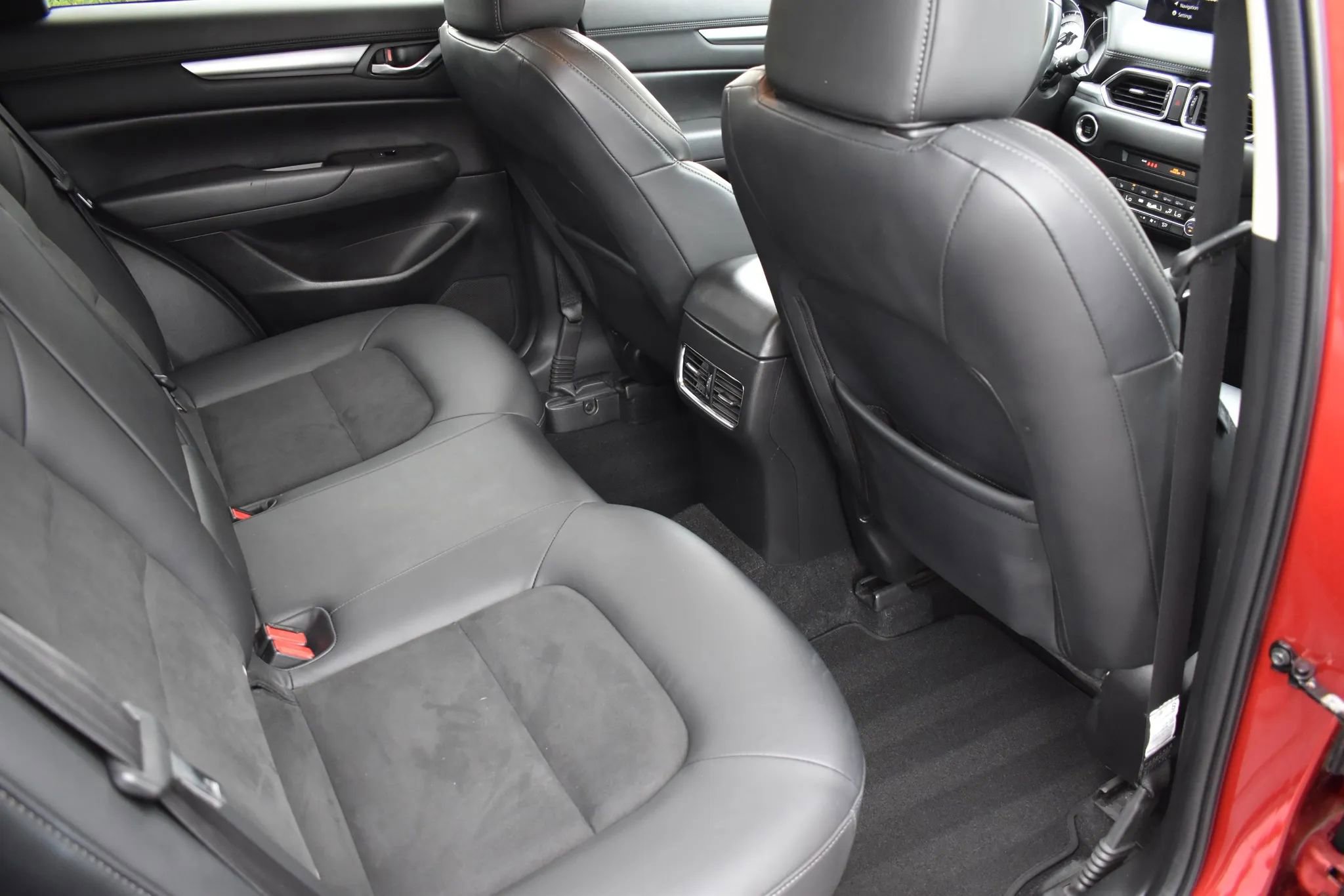 Used 2021 MAZDA CX-5 Touring image 9