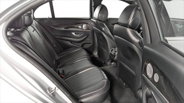 Used 2017 Mercedes-Benz E 300 4MATIC image 21