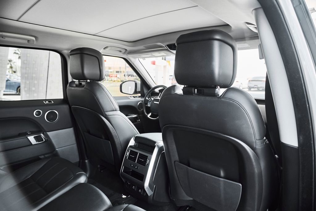 Used 2022 Land Rover Range Rover Sport SE AWD/4WD image 43
