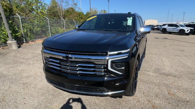New 2026 Chevrolet Tahoe Premier w/ Sun And Tow Package AWD/4WD image 5