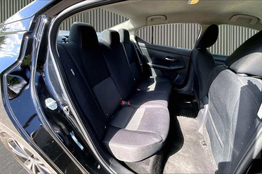 Used 2023 Nissan Sentra SV FWD image 28