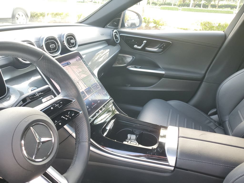 Used 2024 Mercedes-Benz C 300 Sedan image 23