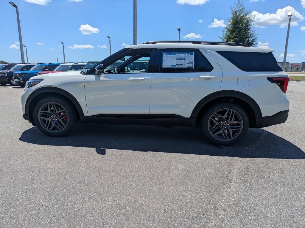 New 2026 Ford Explorer ST image 7