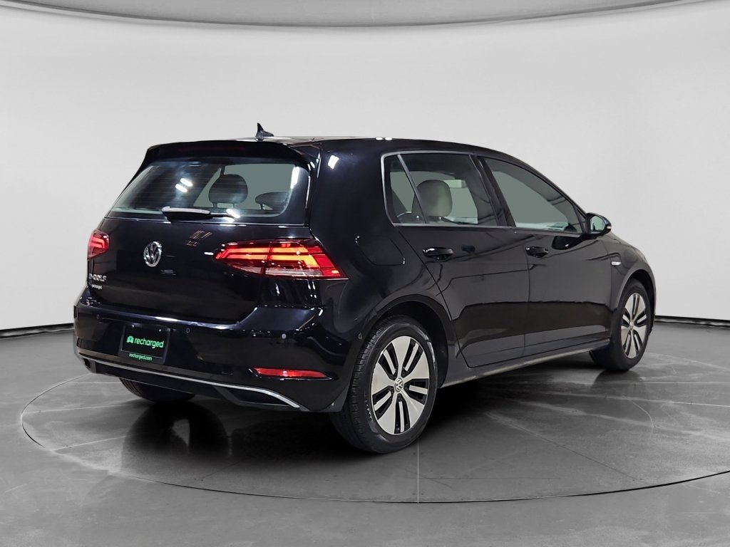 Used 2019 Volkswagen e-Golf SEL Premium image 3