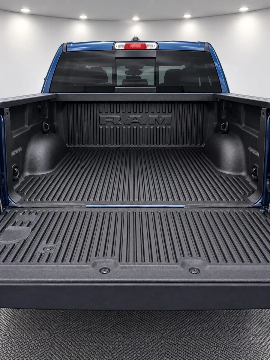 Used 2019 RAM 1500 Big Horn AWD/4WD image 6