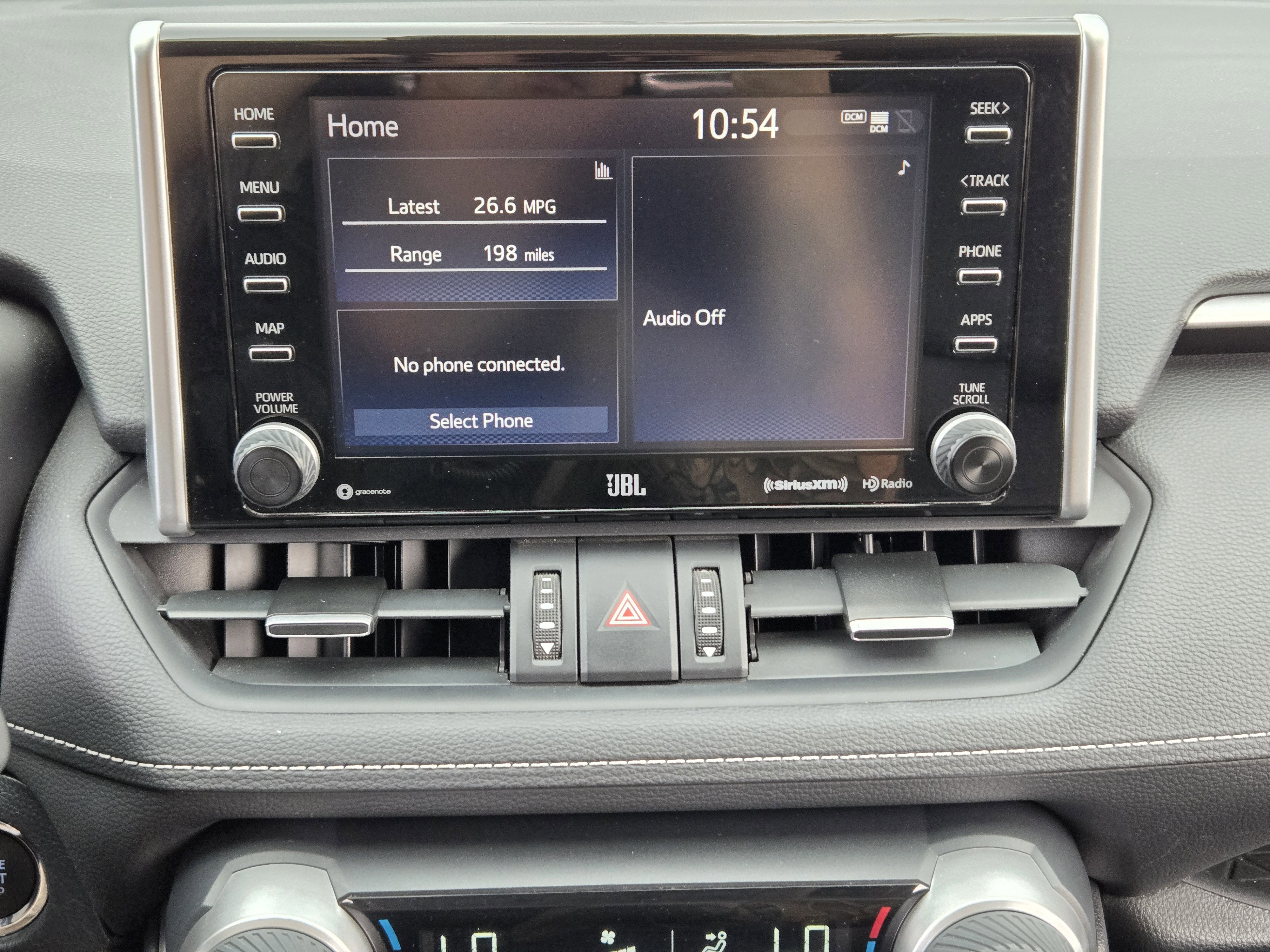 Used 2020 Toyota RAV4 XLE Premium image 21