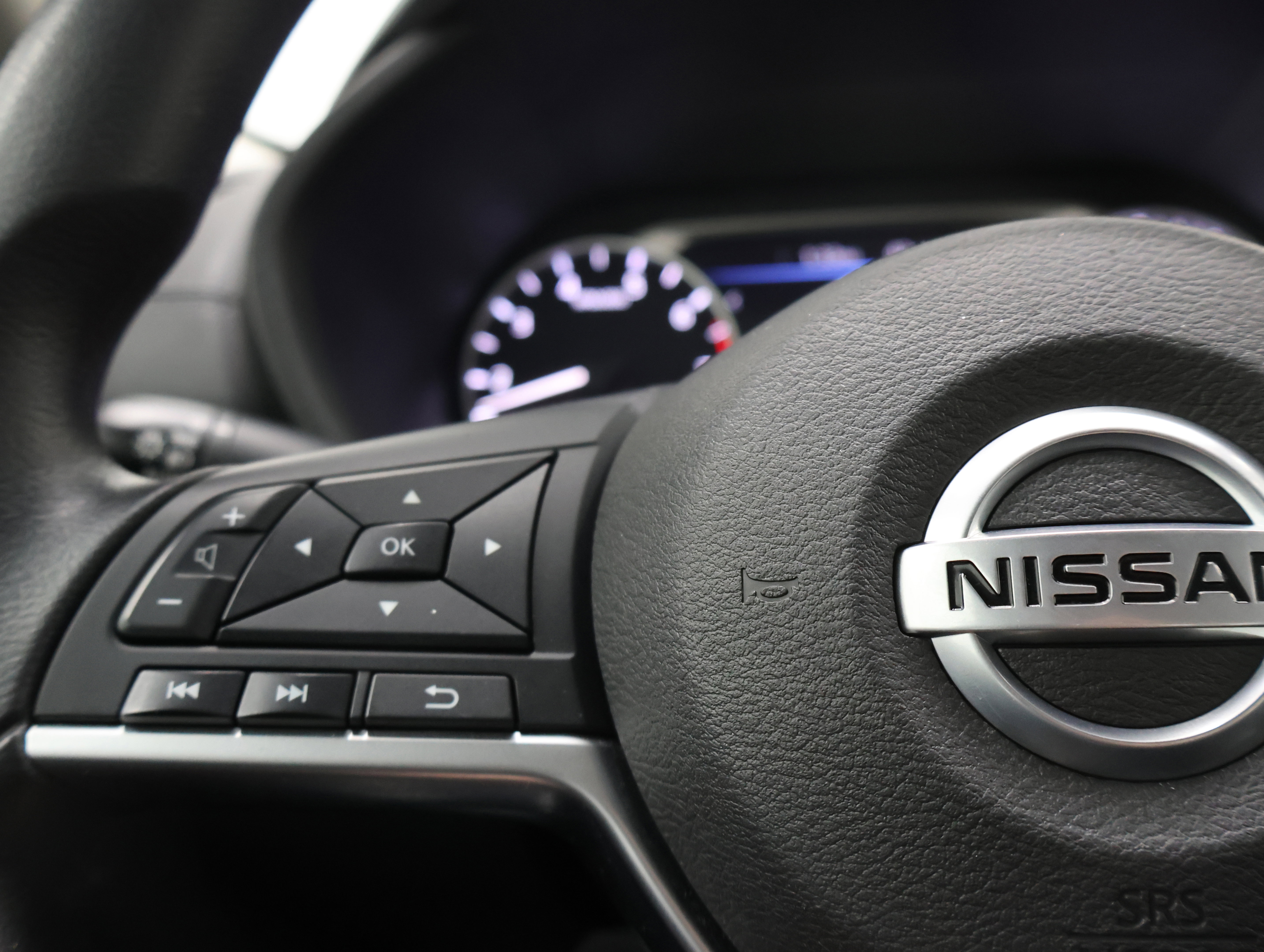 Used 2023 Nissan Sentra SV image 15