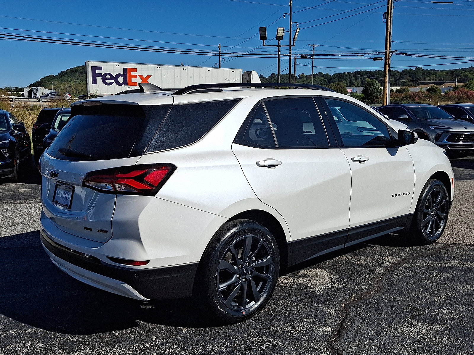 Certified 2022 Chevrolet Equinox RS w/ Infotainment Package image 7