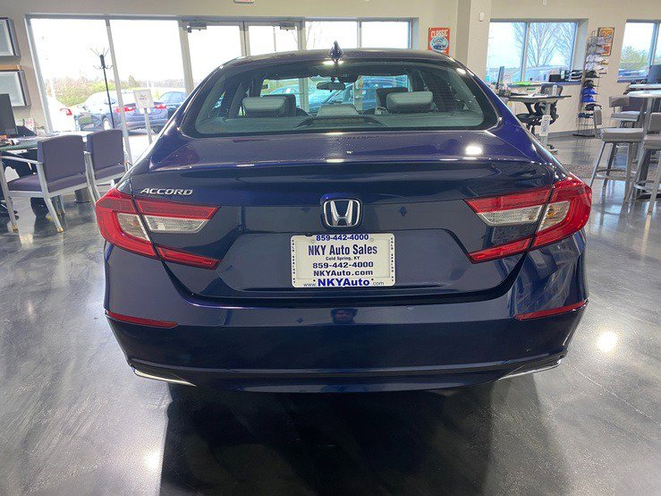 Used 2020 Honda Accord EX image 6