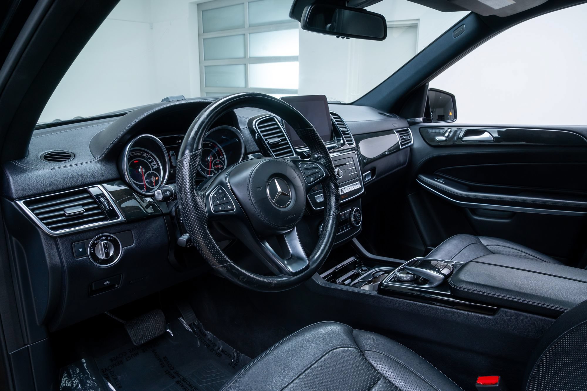 Used 2018 Mercedes-Benz GLS 550 4MATIC image 19
