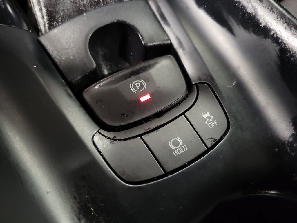 Used 2018 Toyota C-HR XLE image 15