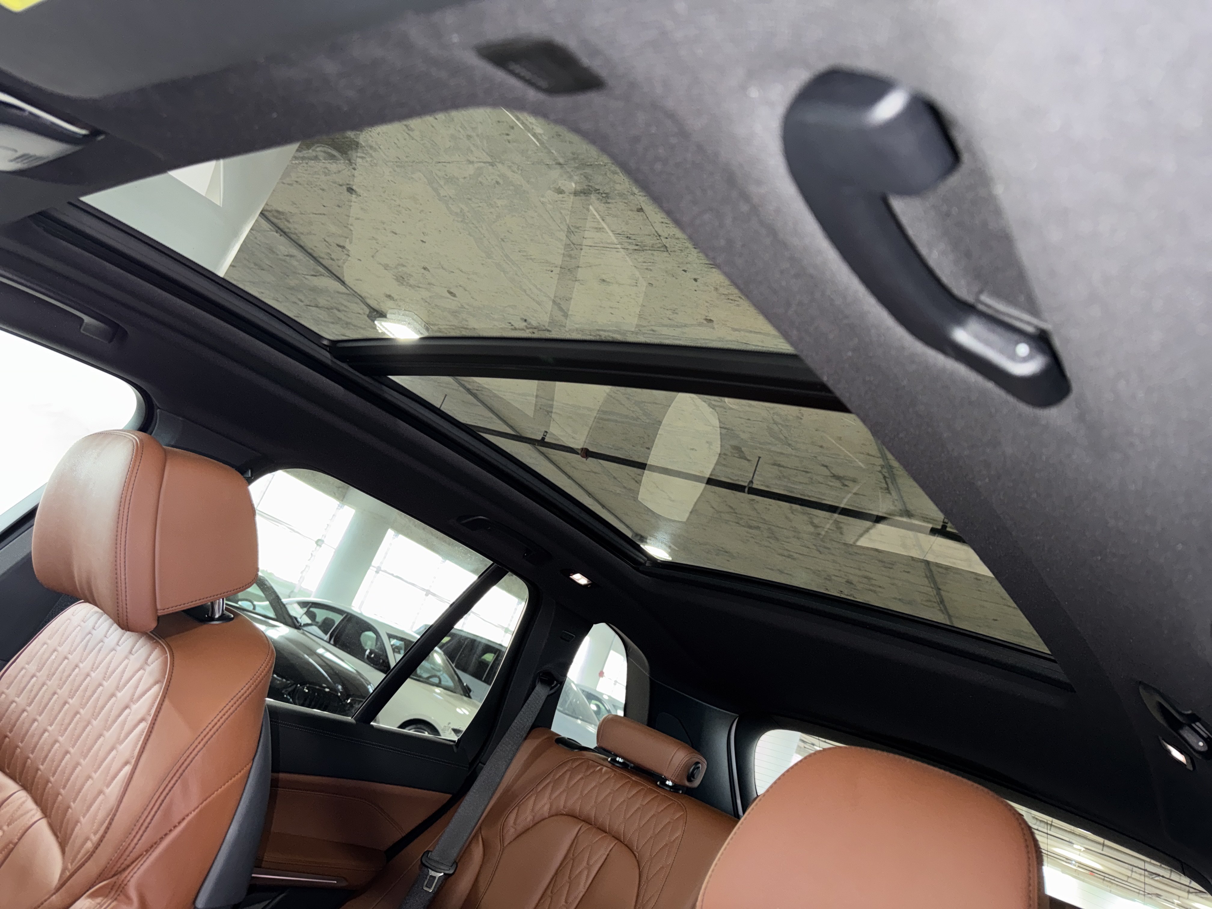 Used 2024 BMW X5 sDrive40i w/ M Sport Package RWD image 29