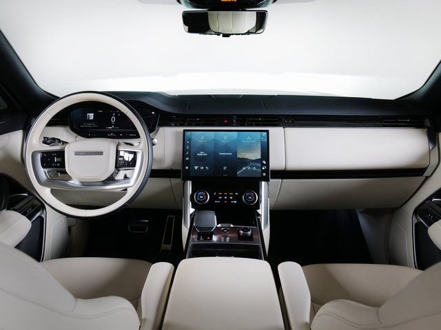 Certified 2023 Land Rover Range Rover SE AWD/4WD image 4