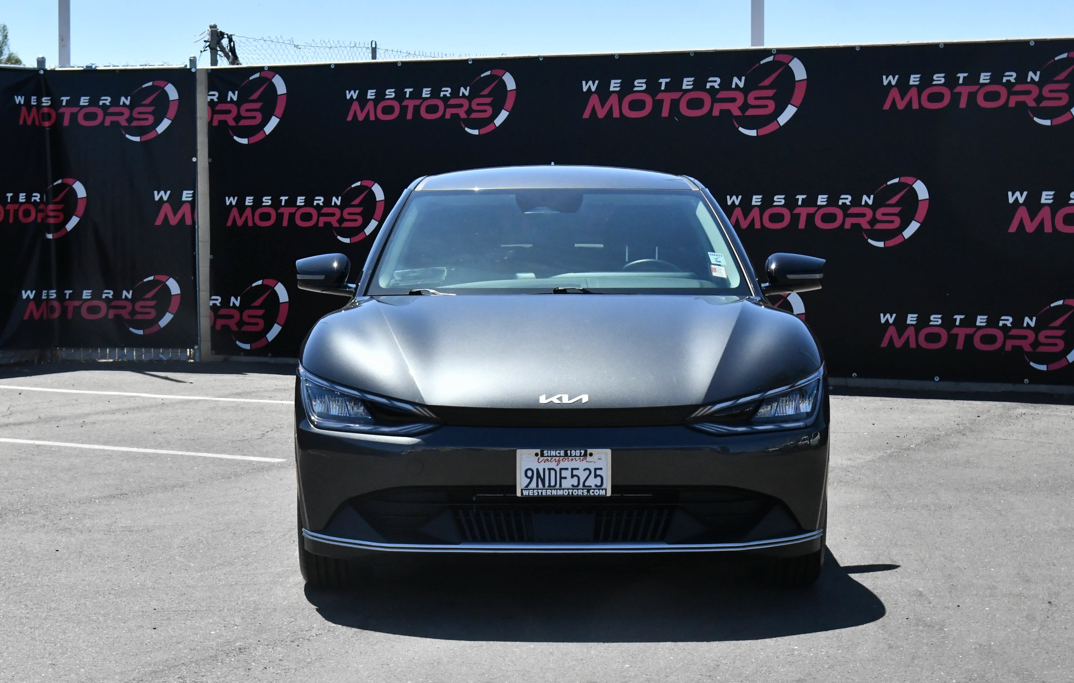 Used 2024 Kia EV6 Light RWD image 2