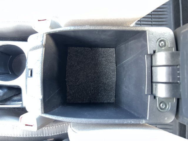 Used 2019 Toyota Corolla LE w/ LE Premium Package FWD image 24