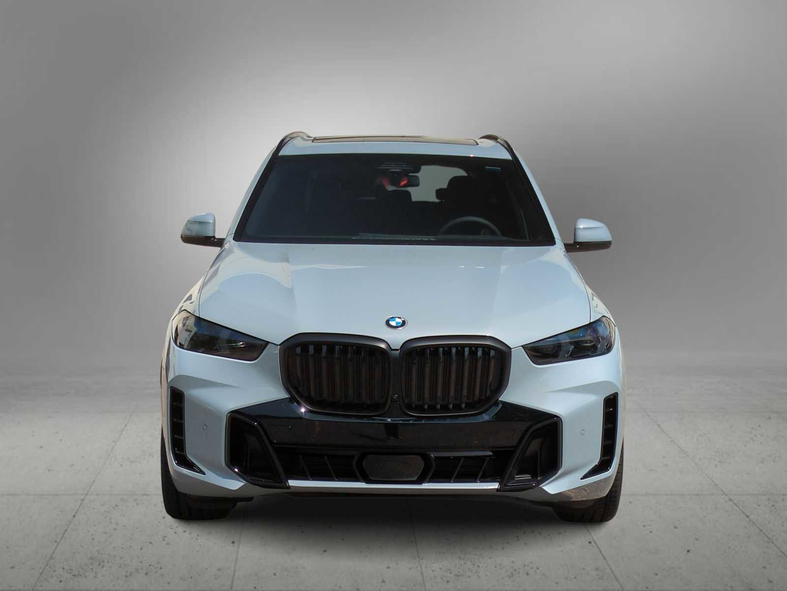 New 2026 BMW X5 xDrive40i w/ M Sport Package image 3