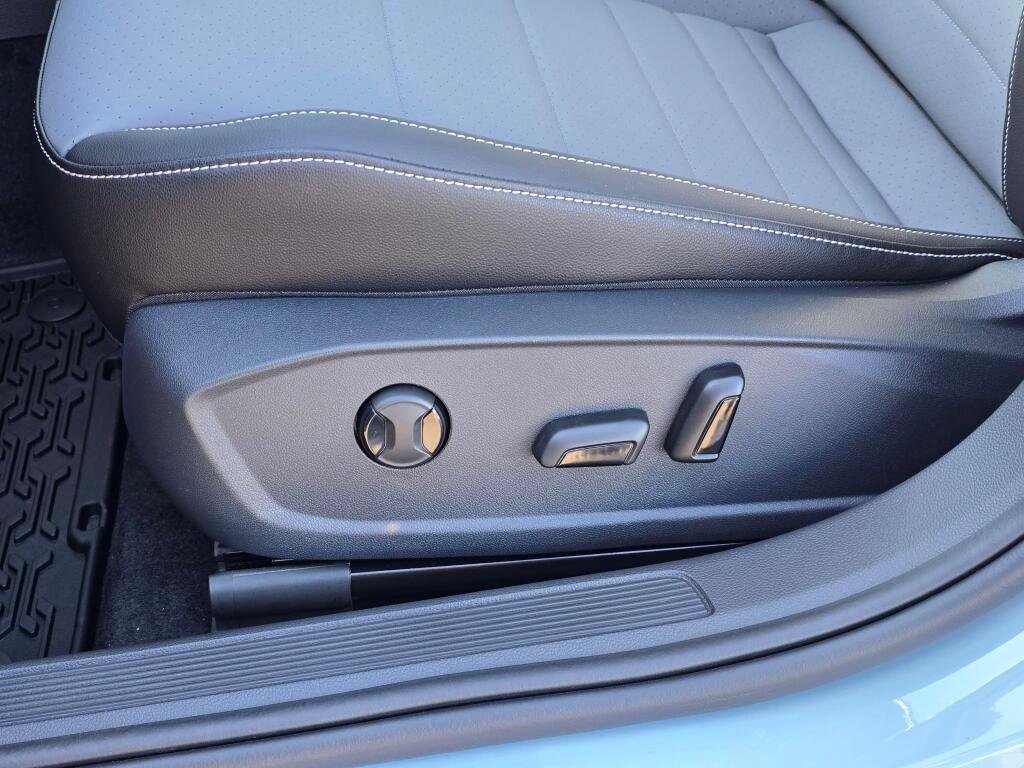 New 2026 Volkswagen Jetta SE image 21