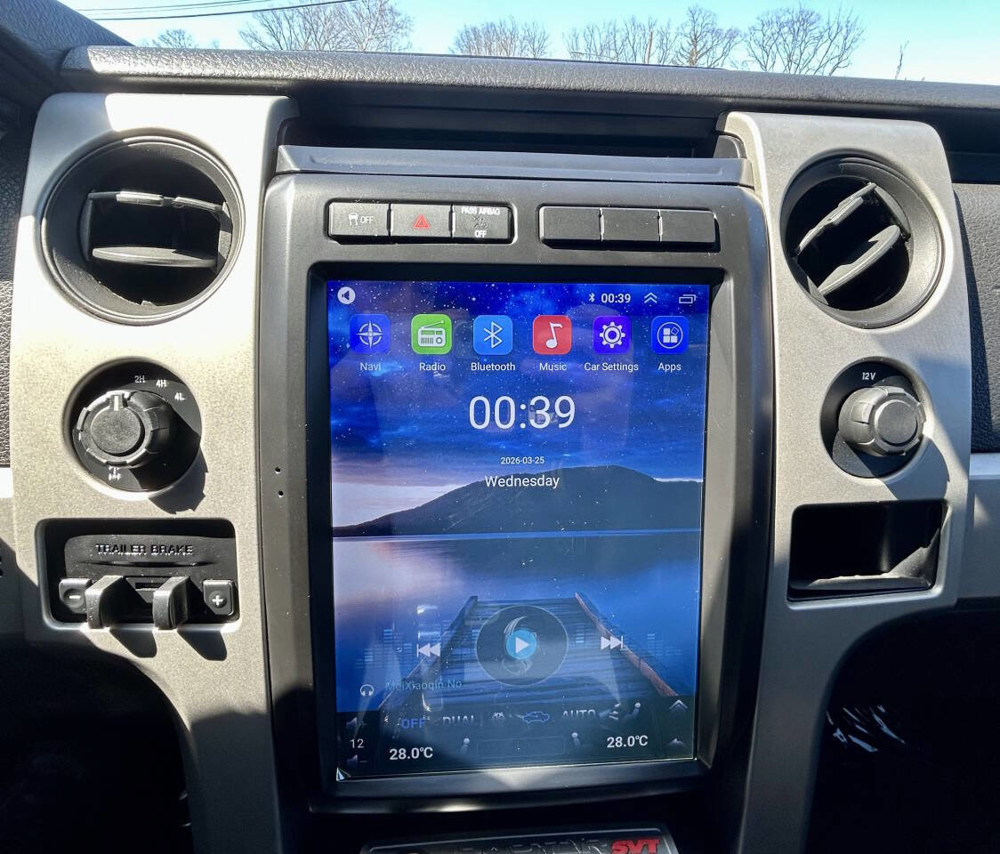 Used 2011 Ford F150 Raptor w/ Raptor Luxury Pkg image 23