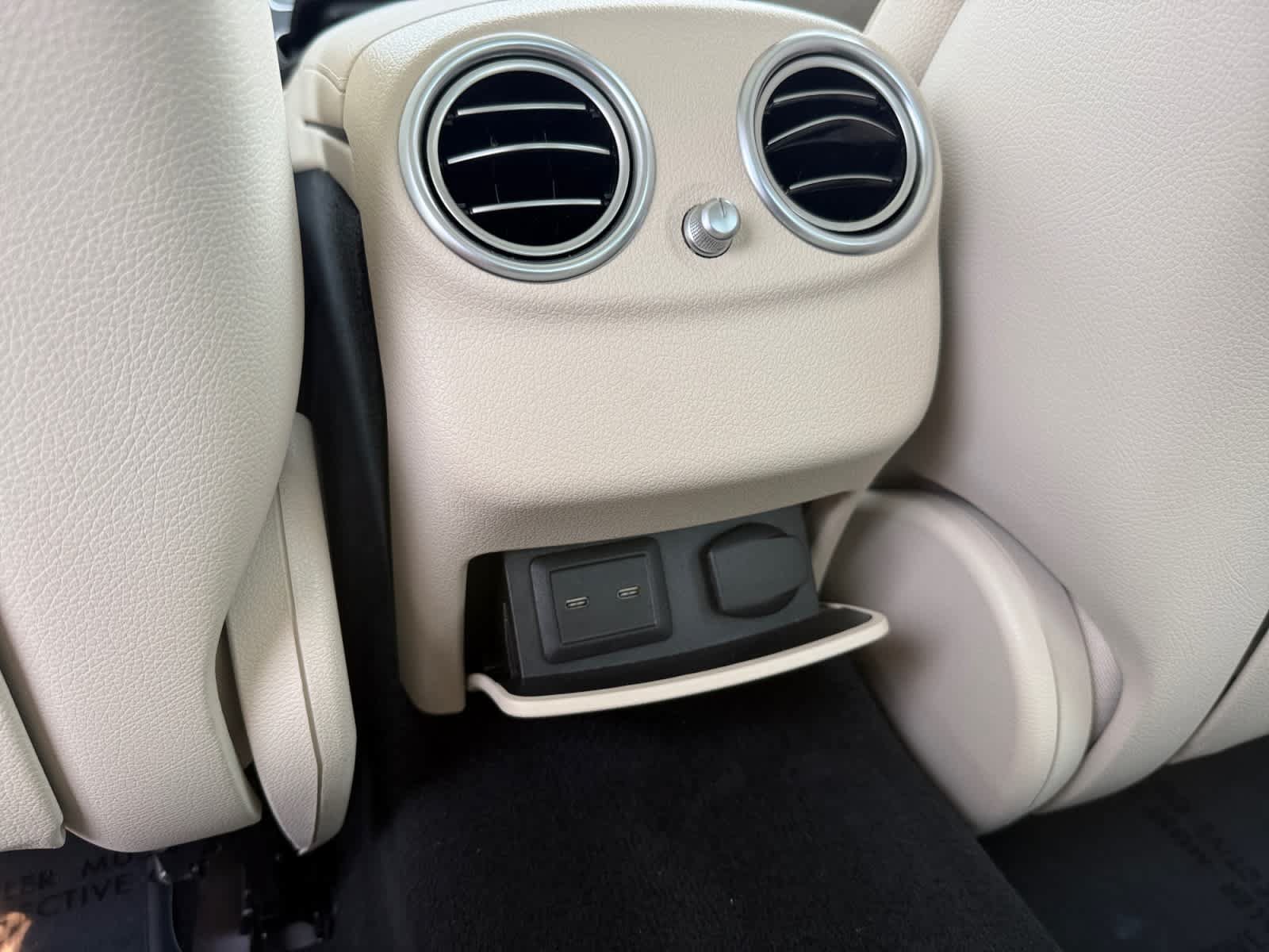 Certified 2022 Mercedes-Benz E 350 4MATIC Sedan image 16
