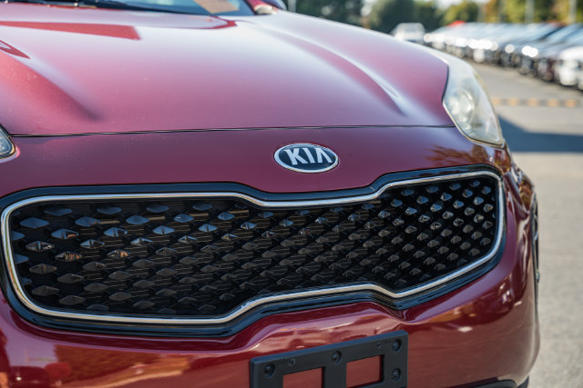 Used 2019 Kia Sportage EX AWD/4WD image 11
