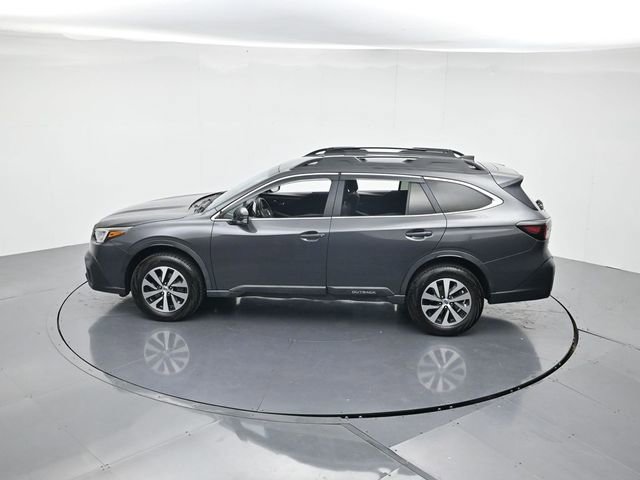 Used 2020 Subaru Outback Premium image 41