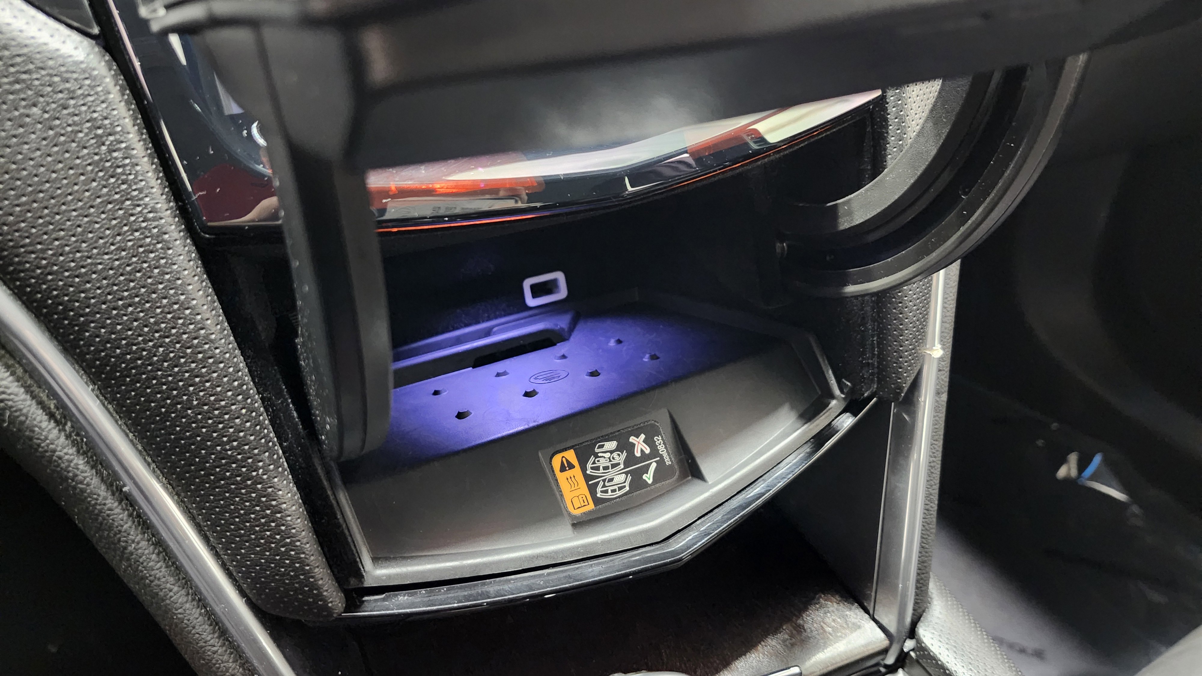 Used 2019 Cadillac XTS Luxury image 32