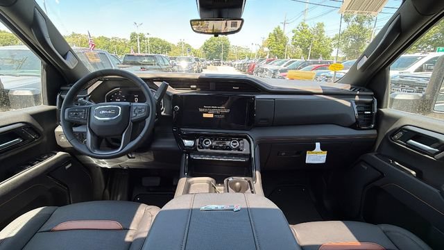 New 2026 GMC Sierra 2500 AT4 w/ Technology Package AWD/4WD image 19