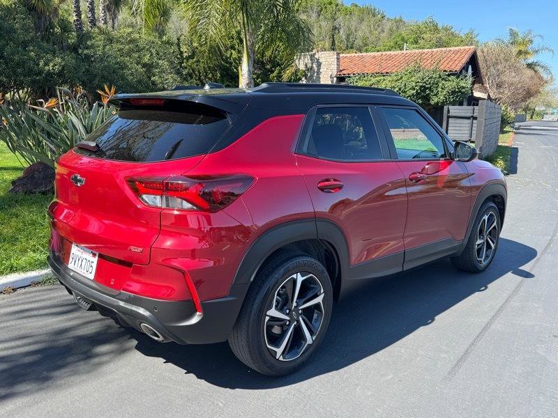 Used 2021 Chevrolet TrailBlazer RS w/ Sun and Liftgate Package image 6