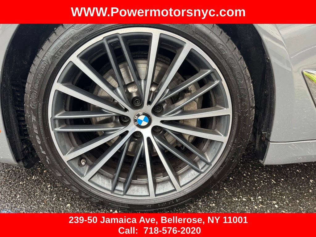 Used 2021 BMW 530i xDrive w/ Executive Package AWD/4WD image 19