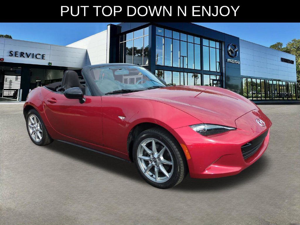 Used 2016 MAZDA MX-5 Miata Sport RWD image 2
