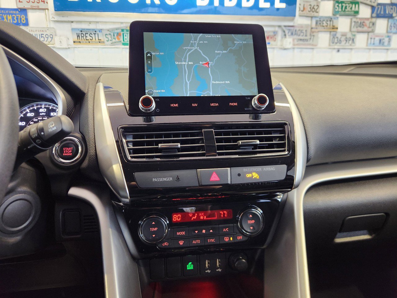 Used 2024 Mitsubishi Eclipse Cross SE image 8