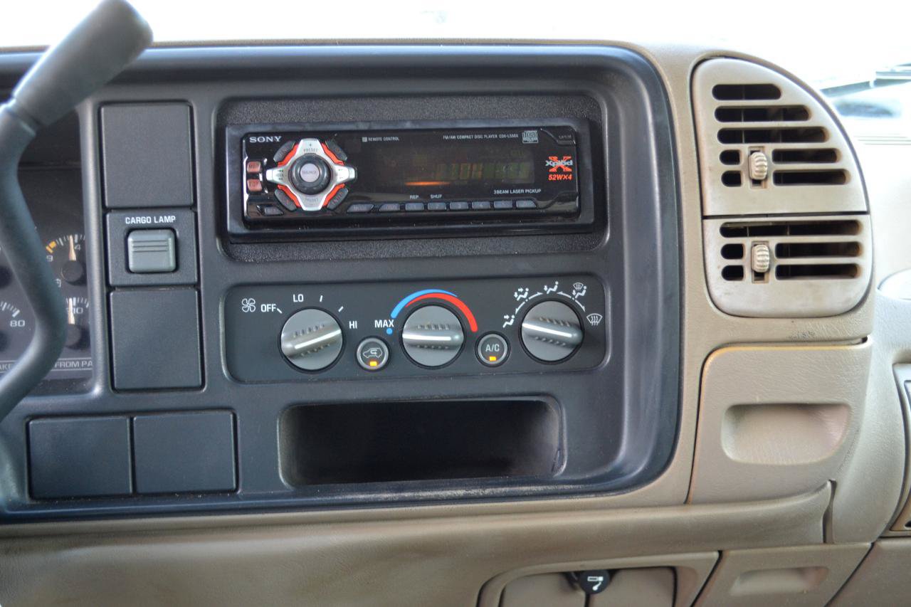 Used 1996 Chevrolet Silverado 3500 4x4 Extended Cab image 15