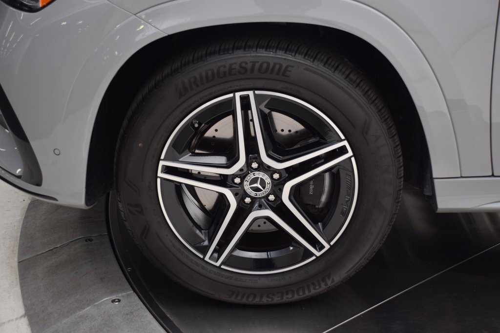 Used 2025 Mercedes-Benz GLE 350 4MATIC image 11